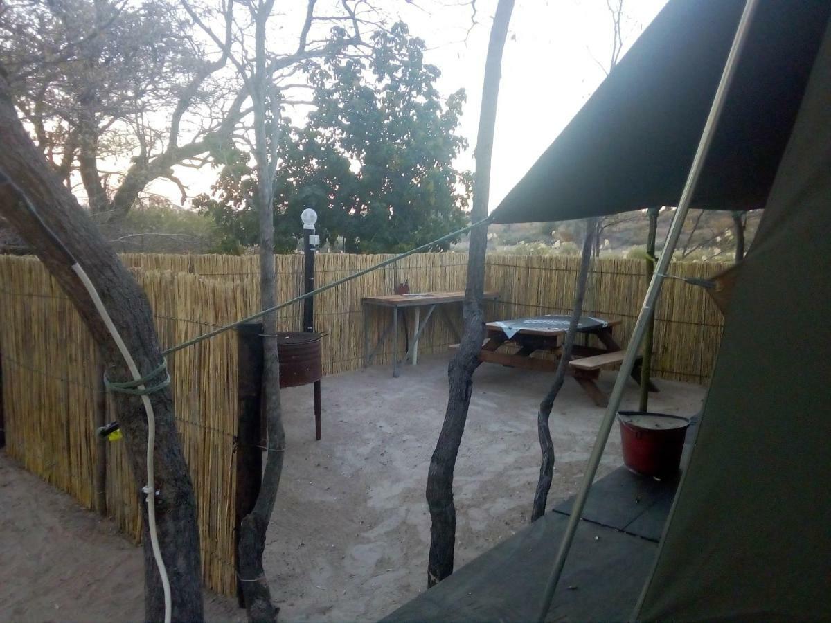 Camp Hogo Kavango Rundu Exteriör bild